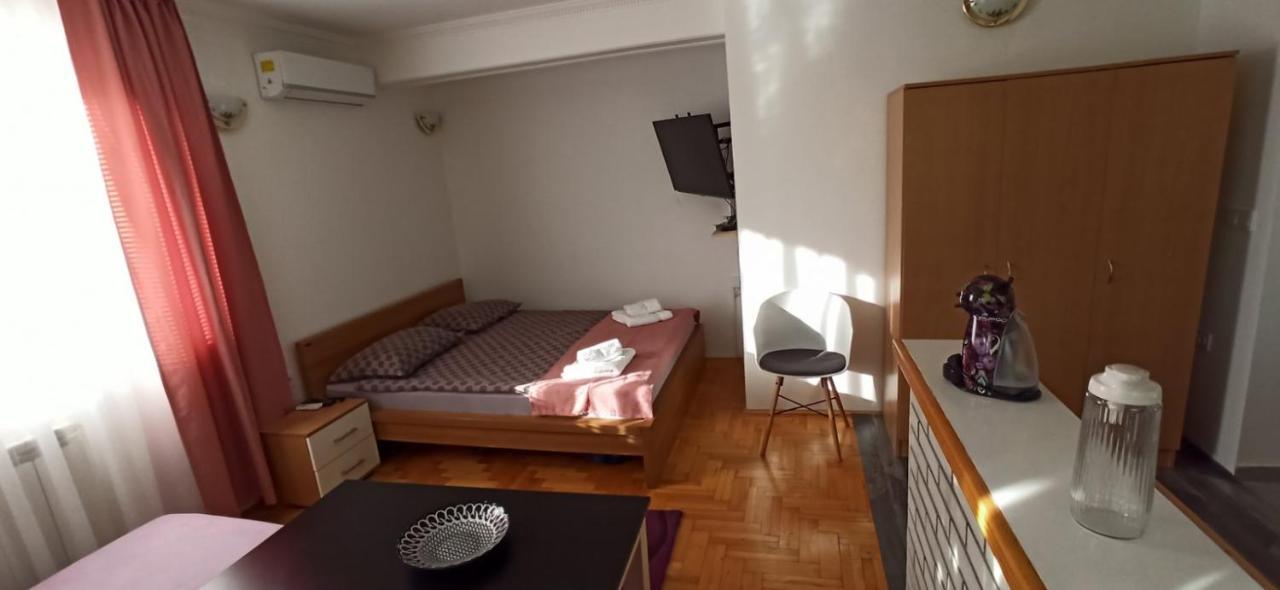 Apartment Denza City Center Sarajevo Saraievo Exterior foto