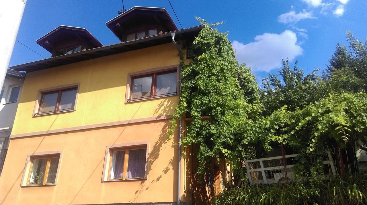 Apartment Denza City Center Sarajevo Saraievo Exterior foto